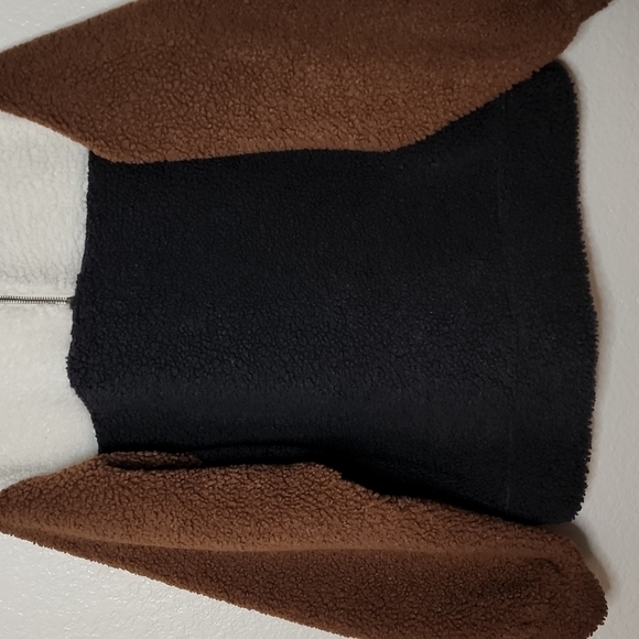 Universal Thread Color Block Pullover Zipper Sherpa - Picture 4 of 11